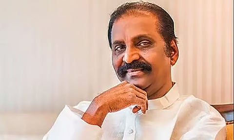 தாயாய் தமக்கையாய்.. மனைவியாய் மகளாய்.. - மகளிர் தின வாழ்த்து தெரிவித்த வைரமுத்து