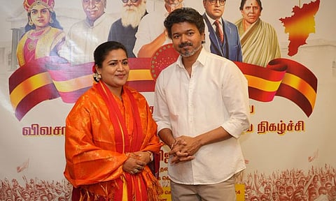 பெண்ணியம் பேசும் உங்களிடம் கண்ணியம் உள்ளதா?... விஜய்யை கடுமையாக சாடிய தவெக பெண் நிர்வாகி