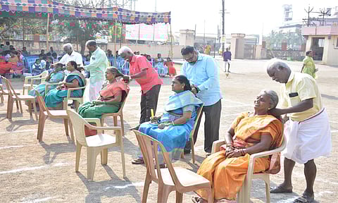 டாக்டர் சிவந்தி ஆதித்தனார் பள்ளியில் தாத்தா - பாட்டி தின விழா