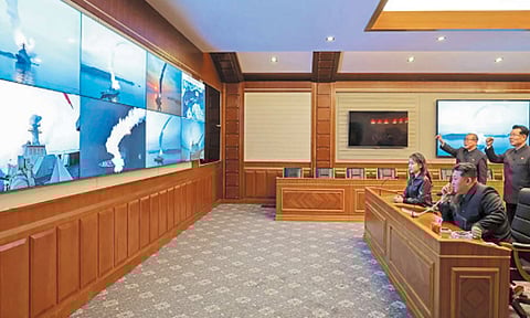 அமெரிக்காவுக்கு பகிரங்க மிரட்டல்:வடகொரியா ஏவுகணை சோதனை