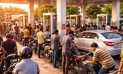 “வதந்திகளை நம்பி, மக்கள் தேவையின்றி பீதியடைய வேண்டாம்" - இந்துஸ்தான் பெட்ரோலியம் வெளியிட்ட முக்கிய தகவல்