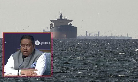 வணிக கப்பல்கள், இந்திய பணியாளர்கள் மீது தாக்குதல்; மத்திய அரசு கடும் கண்டனம்