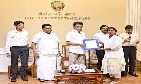 292 கால்நடை உதவி மருத்துவர்களுக்கு பணி நியமன ஆணையை வழங்கினார் மு.க.ஸ்டாலின்