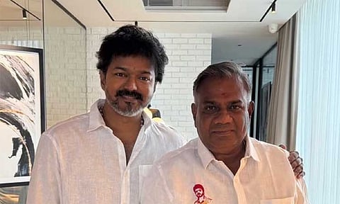 கூட்டணிக்கு செல்லலாமா?: தவெக திடீர் ஆலோசனை