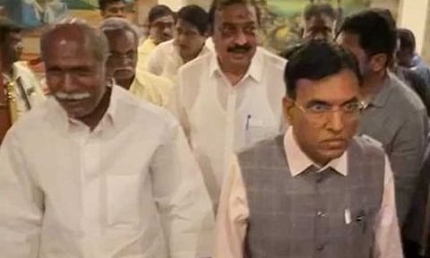 புதுச்சேரி சட்டமன்ற தேர்தலில் என்.ஆர்.காங்கிரஸ் 16, பாஜக 14 இடங்களில் போட்டி