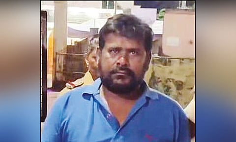 6-ம் வகுப்பு மாணவிக்கு பாலியல் தொல்லை கொடுத்த தொழிலாளி கைது