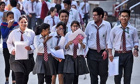 வளைகுடா நாடுகளில் சி.பி.எஸ்.இ. 12-ம் வகுப்பு தேர்வுகள் ரத்து