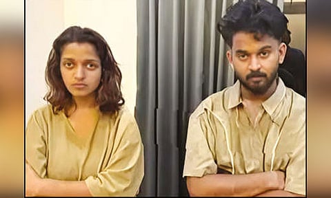 கல்லூரி படிப்பை பாதியில் நிறுத்தி விட்டு வாலிபருடன் போதைப்பொருள் விற்ற இளம்பெண்