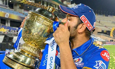 மும்பை அணி ரசிகர்களுக்கு உறுதி அளித்த ரோகித் சர்மா