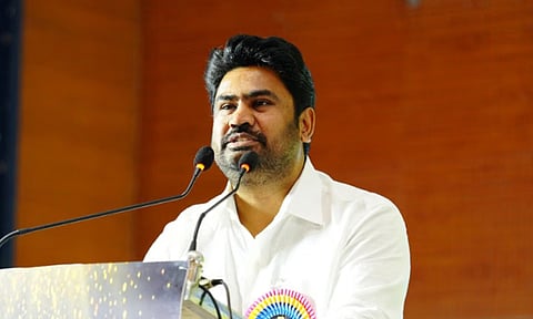 ‘த.வெ.க.வில் தி.மு.க. உளவாளிகள் ஊடுருவியுள்ளனர் - ஜோஸ் சார்லஸ் மார்ட்டின் தாக்கு