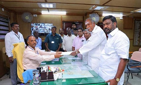 புதுச்சேரியில் வேட்புமனு தாக்கல் நிறைவு