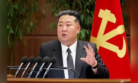 “அணு ஆயுத அந்தஸ்தை எந்த சூழலிலும் கைவிட முடியாது’’… கிம் ஜாங் அன்