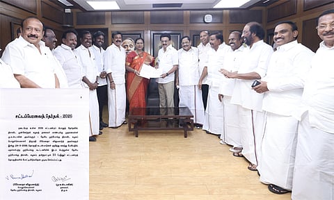 திமுக கூட்டணியில் தேமுதிகவுக்கு 10 தொகுதிகள் ஒதுக்கீடு