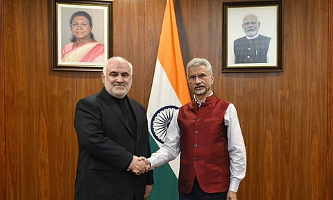 சவாலான தருணங்களில் ஆதரவு; ஈரான் தூதரை சந்தித்து பாராட்டிய மத்திய மந்திரி ஜெய்சங்கர்