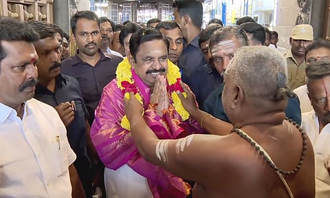 மயிலாப்பூர் கபாலீஸ்வரர் கோவிலில் எடப்பாடி பழனிசாமி வழிபாடு