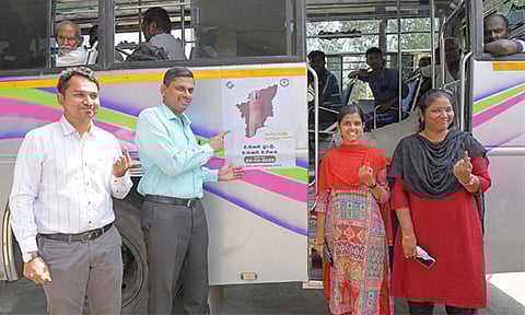 சமூக வலைதளங்களில் தேர்தல் விதிமீறல்களில் ஈடுபட்டால் கடும் நடவடிக்கை: தூத்துக்குடி கலெக்டர் அறிவுறுத்தல்