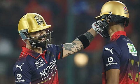 மறுமுனையில் விராட் கோலி இருப்பது..படிக்கல் புகழாரம்