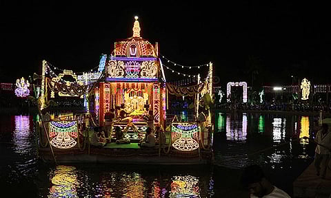 திருப்பதி தெப்ப உற்சவம்