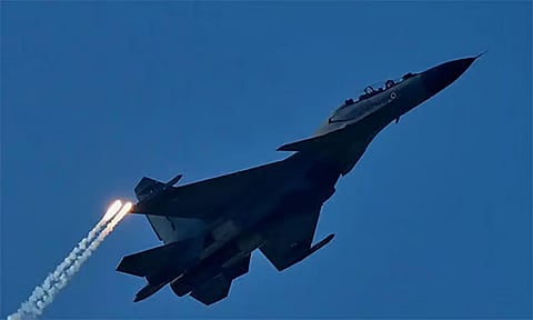 ரஷியா ராணுவ விமானம் விபத்து: 29 பேர் பலி