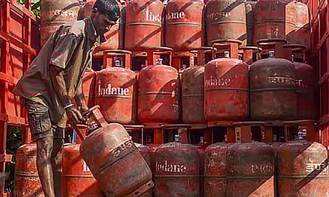 எரிவாயு விநியோகம் சீராக உள்ளது: இந்தியன் ஆயில் கார்ப்பரேஷன் அறிவிப்பு