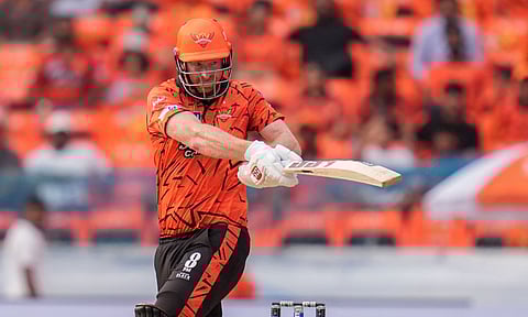 லக்னோ அணிக்கு 157 ரன்கள் இலக்கு நிர்ணயித்த ஐதராபாத்