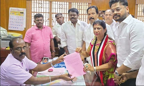 தமிழ்நாட்டின் பணக்கார வேட்பாளர் அதிமுகவின் லீமா ரோஸ்