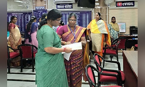 கன்னியாகுமரி மாவட்ட தேர்தல் கட்டுப்பாட்டு அறையில் கலெக்டர் ஆய்வு