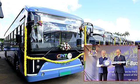 இந்தியா சார்பில் 90 மின்சார பஸ்கள்; மொரீசியஸ் பிரதமரிடம் மத்திய மந்திரி ஜெய்சங்கர் ஒப்படைப்பு