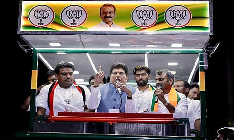 அவிநாசியில் எல்.முருகனை ஆதரித்து மத்திய மந்திரி பியூஸ் கோயல் பிரசாரம்