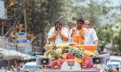 மத கலவரத்தை மாநில அரசு வேண்டுமென்றே உருவாக்கியது - திருப்பரங்குன்றத்தில் அண்ணாமலை பேச்சு