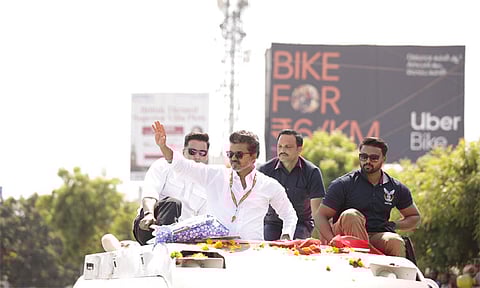 சென்னையில், விஜய் இன்று 3 இடங்களில் பிரசாரம்