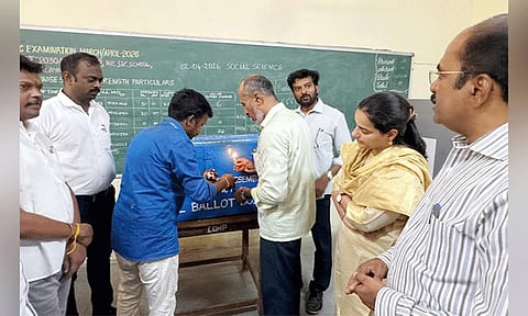 நெல்லையில் தேர்தல் பணிகள் தீவிரம்: 8,052 வாக்குச்சாவடி அலுவலர்களுக்கு 2-ம் கட்ட பயிற்சி