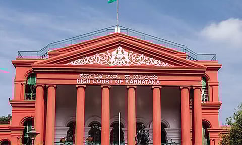 மாதவிடாய் விடுப்பு அடிப்படை உரிமை - கர்நாடக ஐகோர்ட்டு