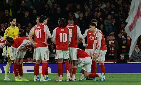 சாம்பியன்ஸ் லீக் கால்பந்து: ஆர்சனல் அணி அரையிறுதிக்கு முன்னேற்றம்