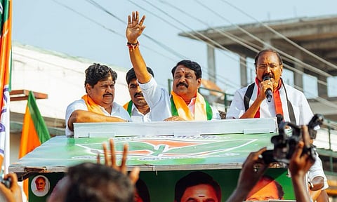 குமாரபாளையம் தொகுதி வேட்பாளரை ஆதரித்து நயினார் நாகேந்திரன் பிரசாரம்