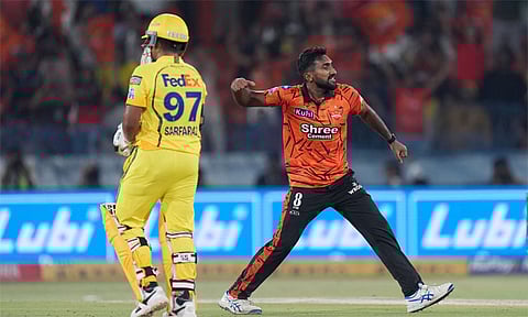 ஐதராபாத் சன்ரைசர்ஸ் அணி 10 ரன்கள் வித்தியாசத்தில் வெற்றி