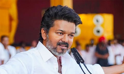 பெரம்பூர் நிர்வாகிகளுடன் விஜய் திடீர் ஆலோசனை