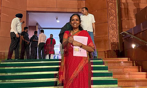 மகளிர் இட ஒதுக்கீட்டிற்காக நீலிக்கண்ணீர் வடிப்போர் கவனத்திற்கு... - ஜோதிமணி எம்.பி.