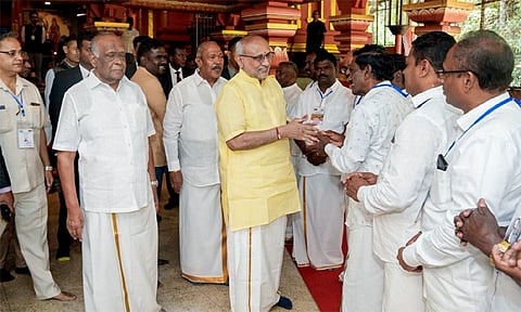 இலங்கை சுற்றுப்பயணம் நிறைவு; இந்தியா புறப்பட்டார் சி.பி.ராதாகிருஷ்ணன்