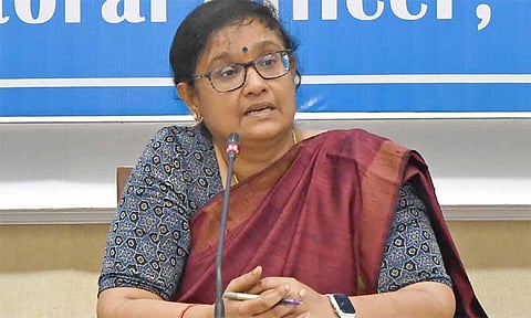 தமிழ்நாட்டில் நாளை வாக்குப்பதிவு: தேர்தல் முன்னேற்பாடுகள் குறித்து அர்ச்சனா பட்நாயக் விளக்கம்