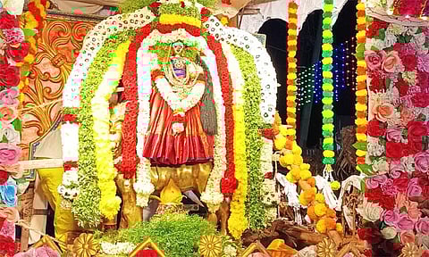 சிம்ம வாகன வீதி உலா