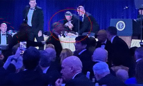 அமெரிக்காவில் நடந்த துப்பாக்கிசூடு சம்பவத்தால் பரபரப்பு: உயிர் தப்பிய ஜனாதிபதி டிரம்ப் - வீடியோ