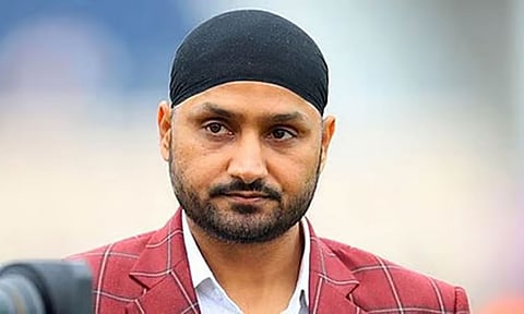 ஹர்பஜன் சிங் எம்.பி.க்கு போலீஸ் பாதுகாப்பு நீக்கம் - பஞ்சாப் அரசு நடவடிக்கை