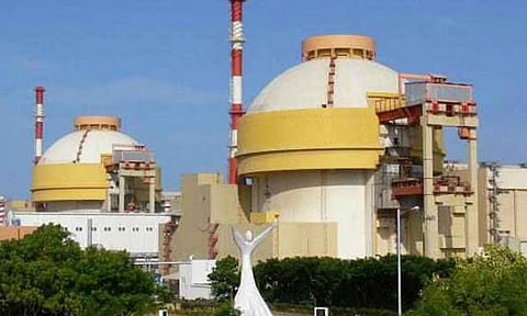 கூடங்குளம் அணுமின் நிலையத்தில் 3-வது அணு உலைக்குள் நீர்ப்பாய்ச்சும் பணி தொடக்கம்