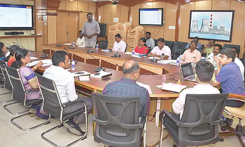 வ.உ.சி. பொறியியல் கல்லூரியில் மே 4-ம் தேதி வாக்குகள் எண்ணும் பணி: தூத்துக்குடி கலெக்டர் ஆலோசனை