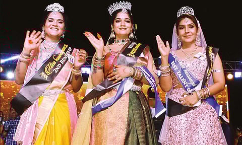 திருநங்கைகளுக்கான அழகிப்போட்டி: மிஸ் கூவாகமாக கோவை சூர்யா தேர்வு