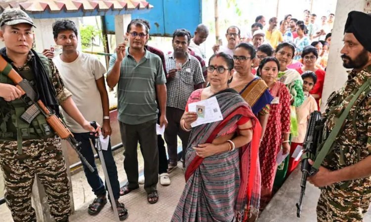 மேற்கு வங்காளத்தில் 2-வது கட்ட தேர்தல்: 142 தொகுதிகளில் இன்று வாக்குப்பதிவு