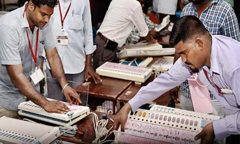 மே 2-ம் தேதி தமிழகம் வரும் தேர்தல் பார்வையாளர்கள்