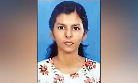 கொச்சி தொழில்நுட்ப பல்கலைக்கழக என்ஜினீயரிங் மாணவி தூக்குப்போட்டு தற்கொலை