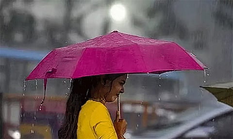 8 மாவட்டங்களில் இன்று காற்றுடன் கூடிய கனமழைக்கு வாய்ப்பு